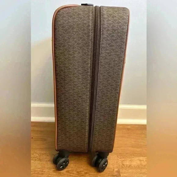 Michael Kors Monogram Carry On Luggage Brown - Picture 4 of 15